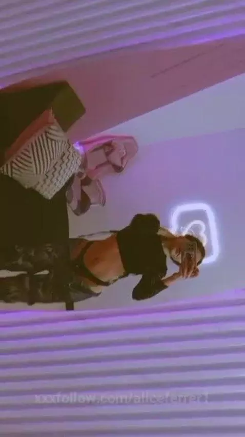 my small waist by aliceferrer1