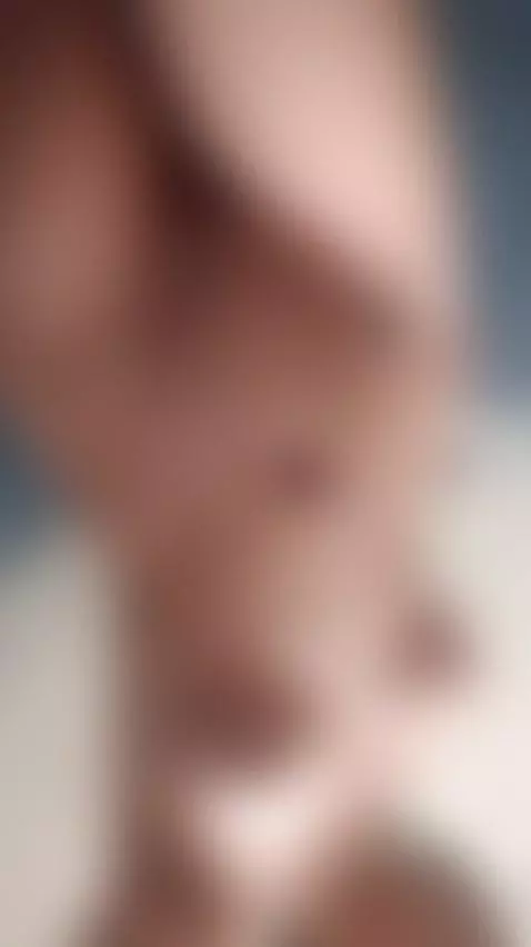 Take a shower by aliceferrer1