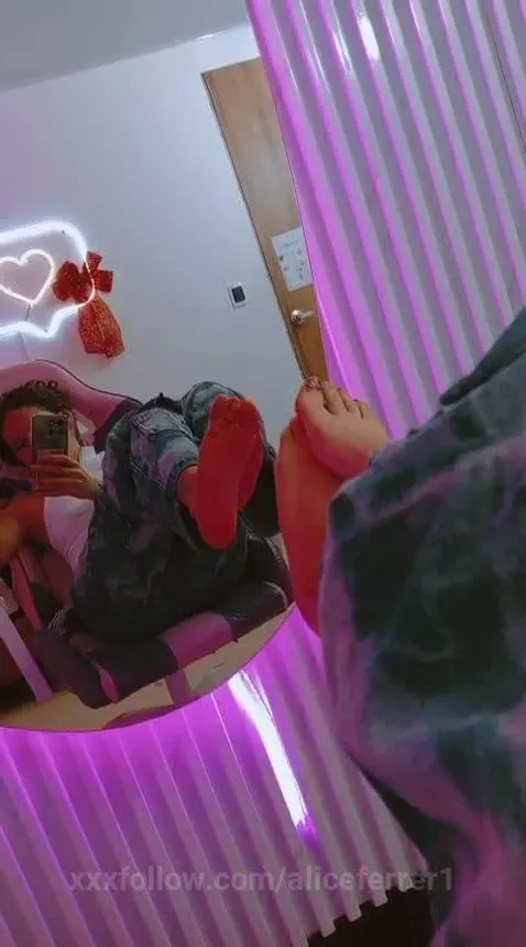 chicacaliente, feet, latina by aliceferrer1