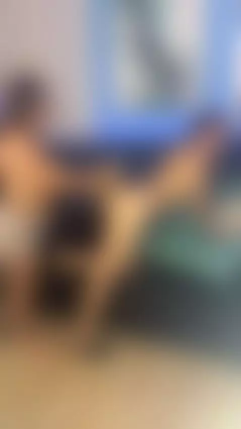 my friend puts oil on my ass by aliceferrer1