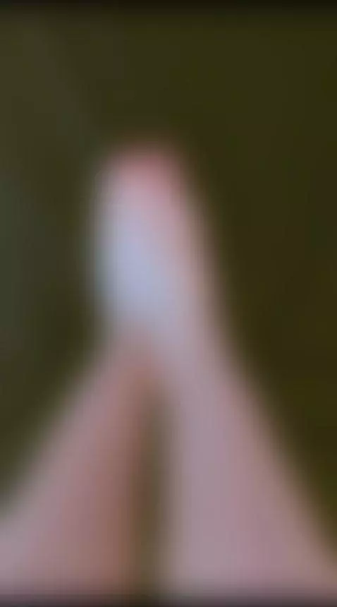 red, feet, legs by aliceferrer1