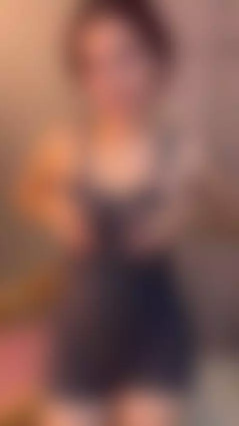 curlyhair, smalltits, nipplepiercing by aliceferrer1