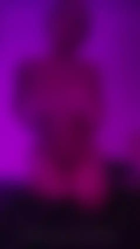 heels, smalltits, legs by aliceferrer1