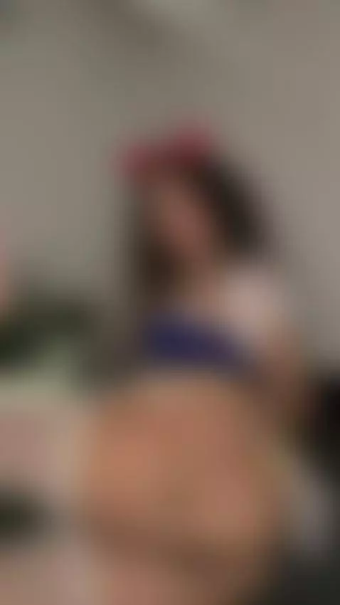 Delicious Latin ass🥵 by claudiarive