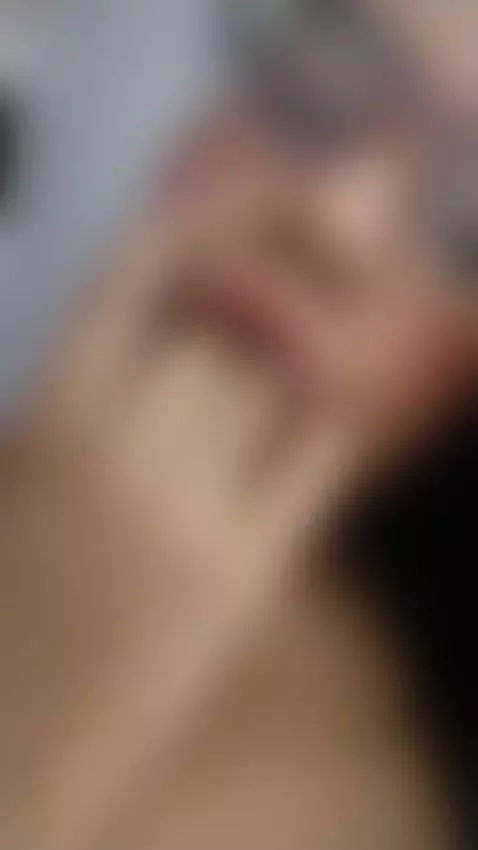 Do you dare to look how my body is crooked only for you? by elizabethreyy