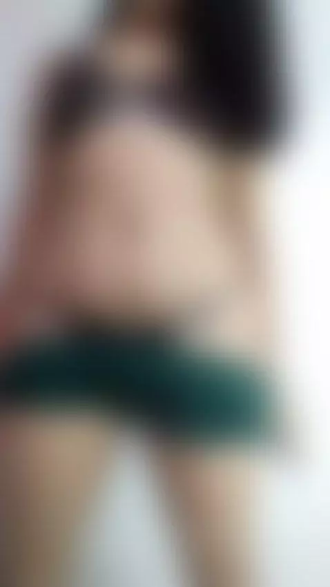 Every inch of me is yours by elizabethreyy