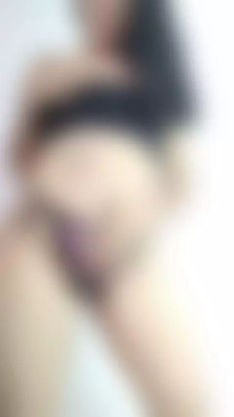 The way I’m feeling right now… you’d better hurry. ⏳💦 by elizabethreyy