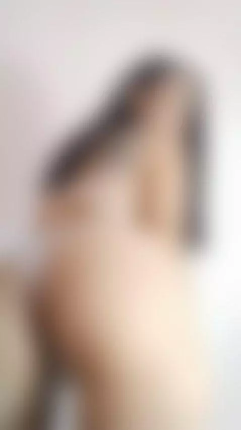 Sweet and hot girl🥵 by elizabethreyy