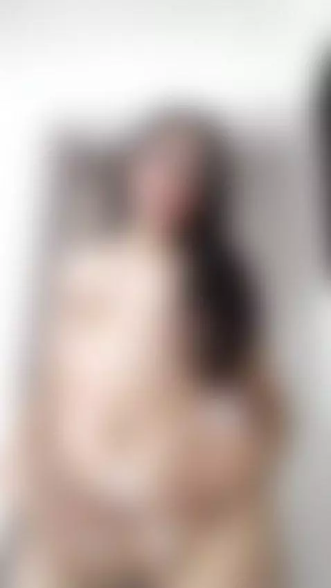 My pussy is dripping, begging for your attention… join me ri... by elizabethreyy