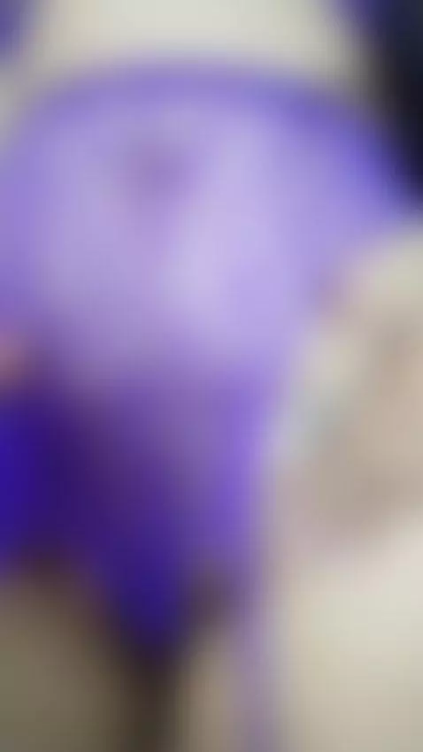 ⭐Between Fantasies and Smiles⭐
https://camsoda.com/es/elizab... by elizabethreyy