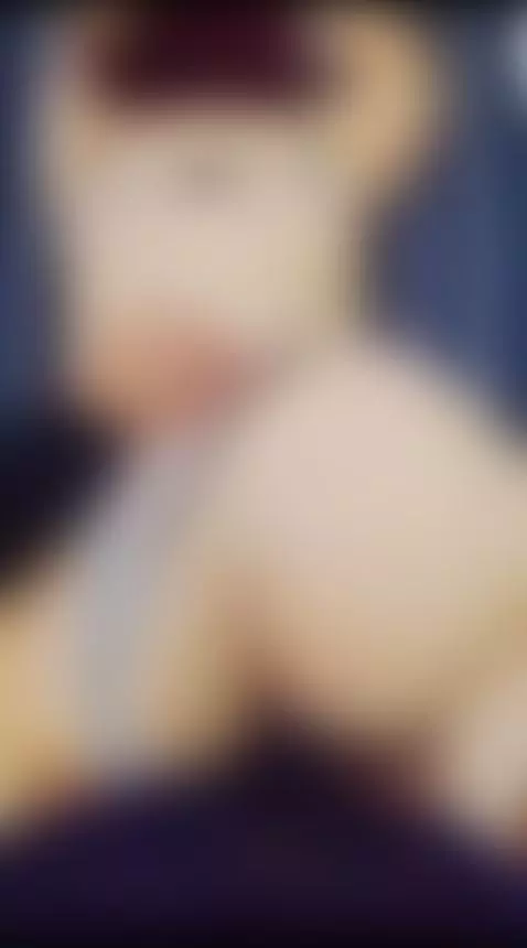 Look how my pussy is fucked by abbeeonly