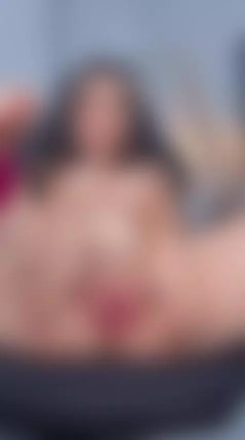 You don’t just watch… you crave this 💋 by allijadid