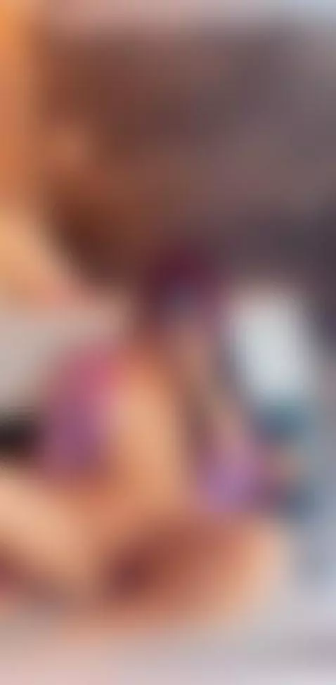 Welcome guys, I'm online by ella-harper