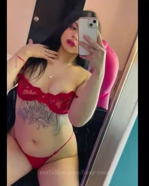 con un cuerpo que provoca y esta lencería roja que lo dice t... by lissy-rose