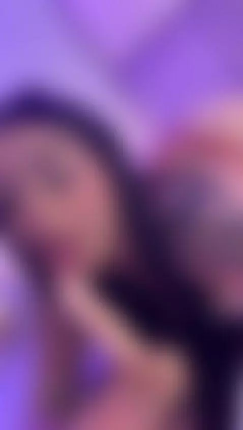 mojadita 
https://es.stripchat.com/Lissy_Rossee by lissy-rose