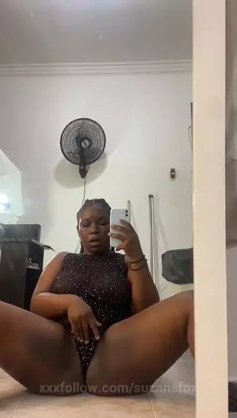 YOU CAN'T IMAGINE HOW HOT I AM DADDY, COME TO MY ROOM🔥😈 by suzansfox