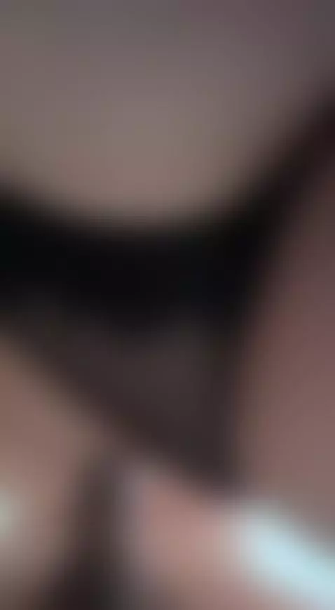 te lo quitas o lo corres para un lado? by daniclark