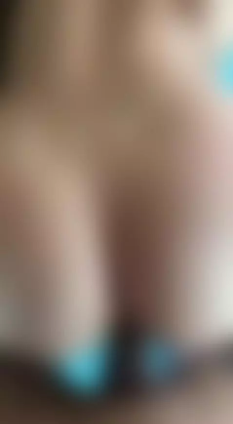 mi amiga queria calmar sus ganas de follar by daniclark