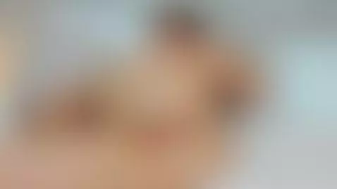 my ass moving🫨🤤🍑 by emma25x