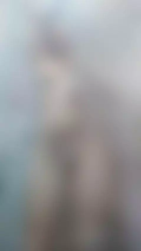 Una rica ducha by danielle-smithh