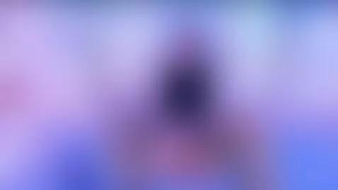 my tight and wet pussy begs for delicious action 🍑💦 by melanieroah