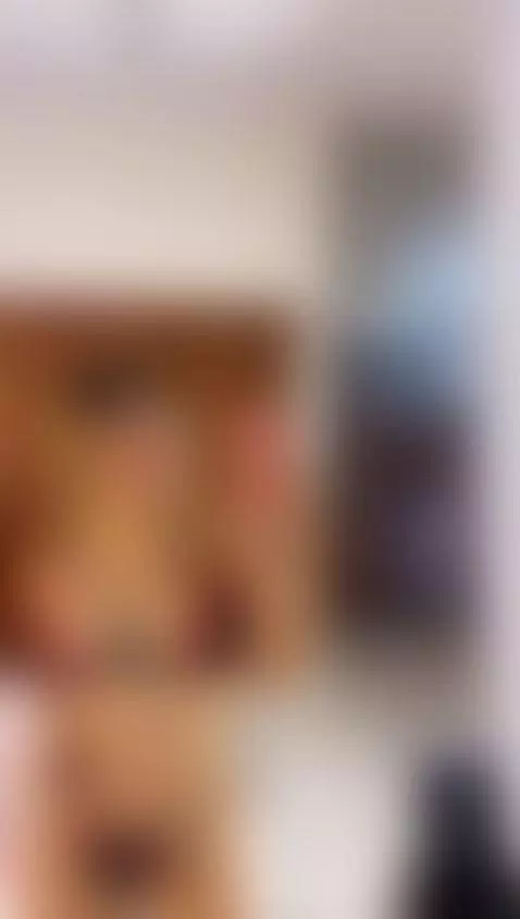 I´m Your Queen Bb by sophia-clark8