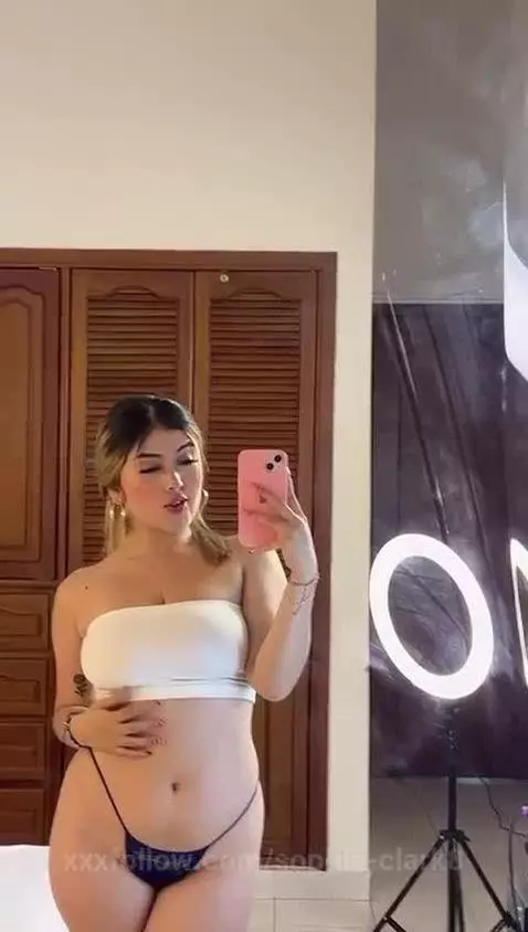 Hey Love I´m Online by sophia-clark8