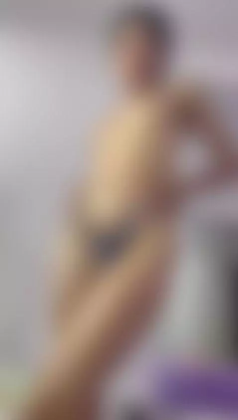 Would you like to touch my body? by liiablossom