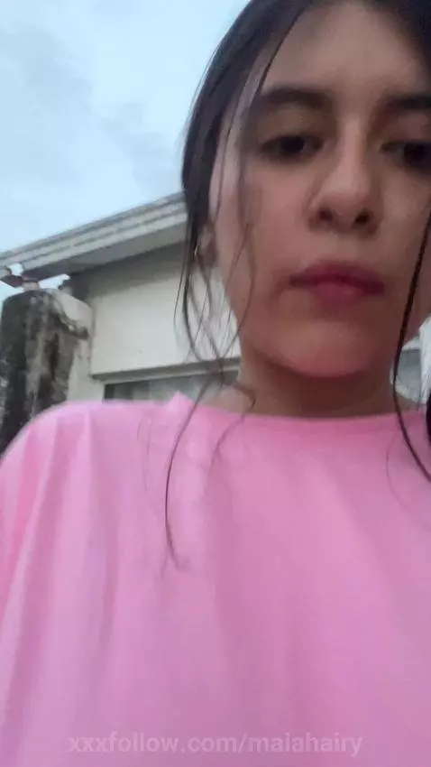 im so fucking shy guys lol 😕 by maiahairy