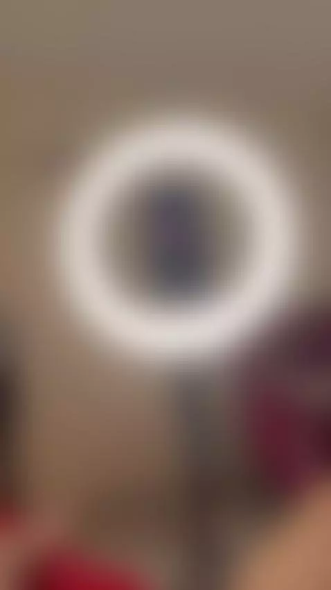 u can follow me _maaiiaa_ by maiahairy