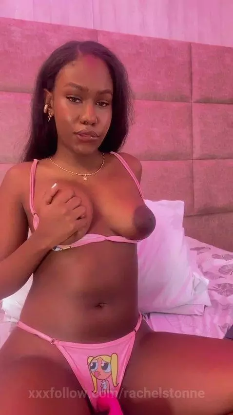 big niples 🤤 by rachelstonne