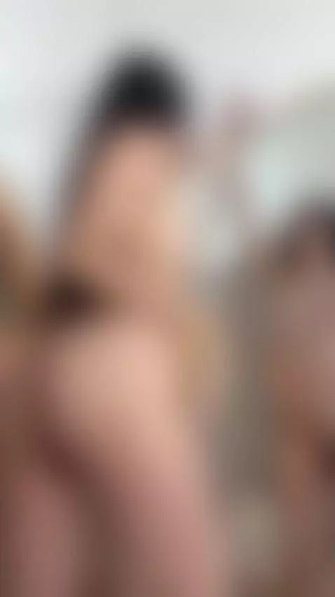 My hands fall alone ... and every buttock leaves me more wet... by keylamiller