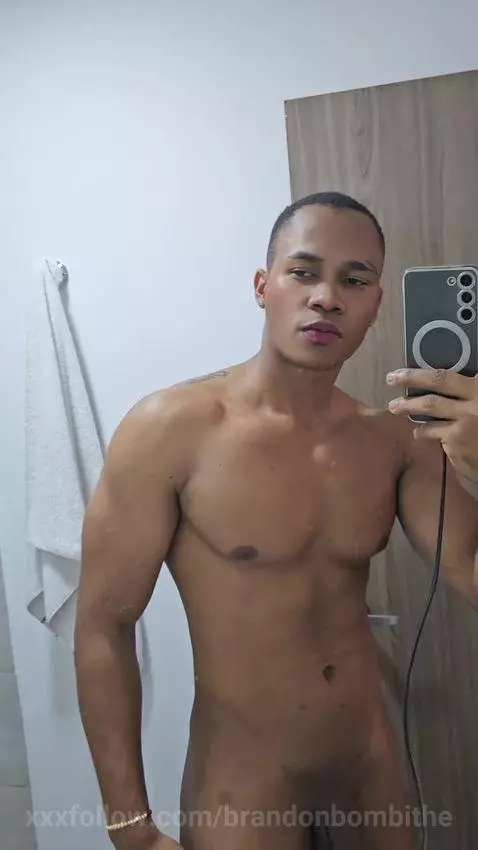 Getting out of the shower 💦🔞🤗 by brandonbombithe