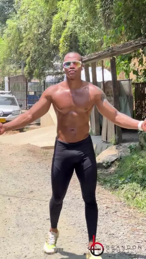 Warm-up day on the hill 🔥💪 by brandonbombithe