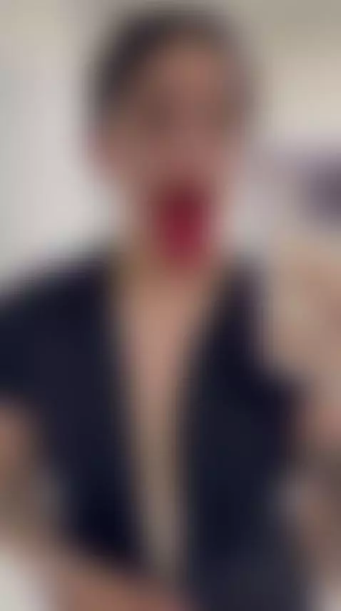 Today I want to be your favorite distraction 😏🔥 by mariagrrr