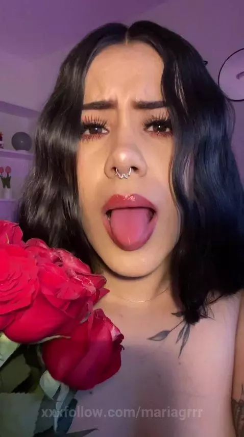 It’s not just a game… my tongue wants to make you addicted 😏... by mariagrrr