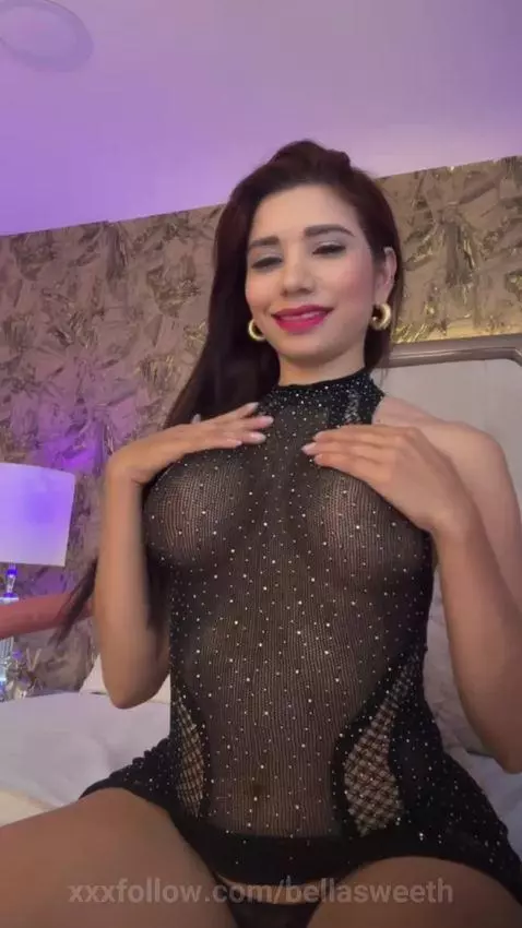 Fuck my hot body by bellasweeth