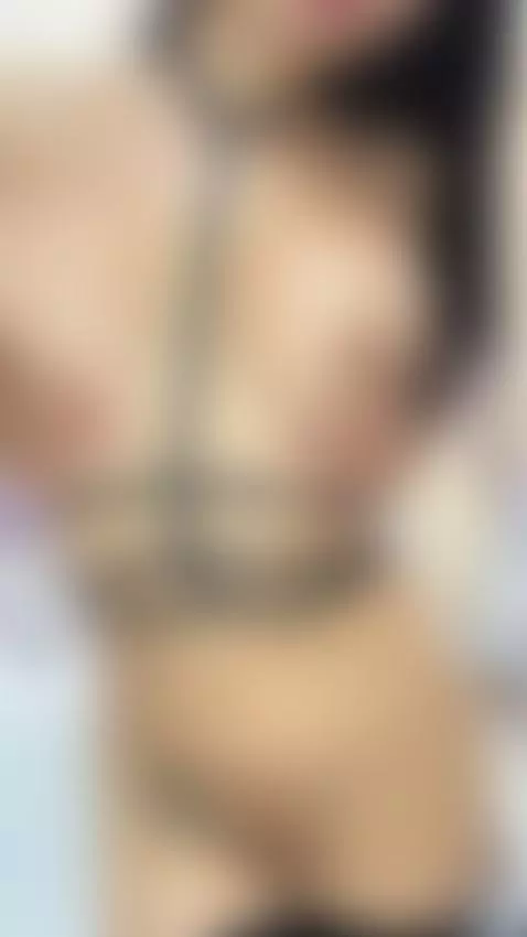 Fuck my hot body by bellasweeth