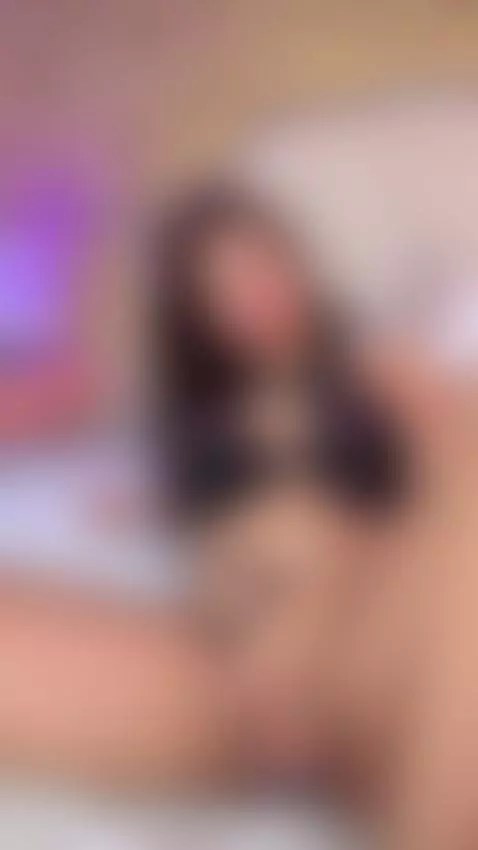 Fuck my hot body by bellasweeth