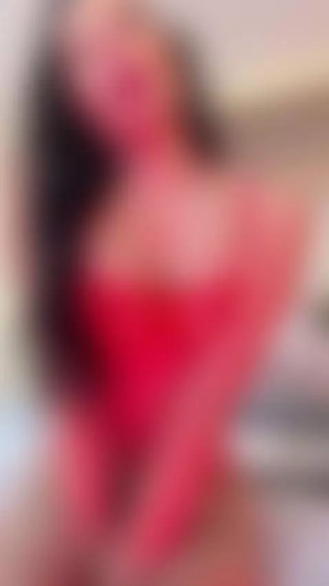 Do you like my red lingerie? by bellasweeth