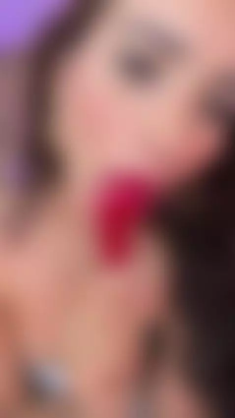 I know I would like to be this lollipop by bellasweeth