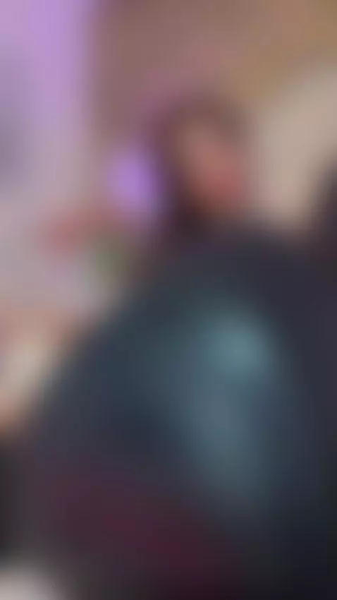 Sexy and Hot by bellasweeth