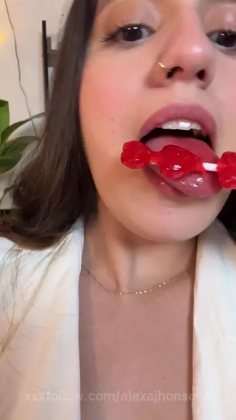 i would love to suck ur dick but as i cant ... by alexajhonsonn