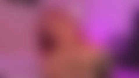 18, redhead, latina by anniemartinezz