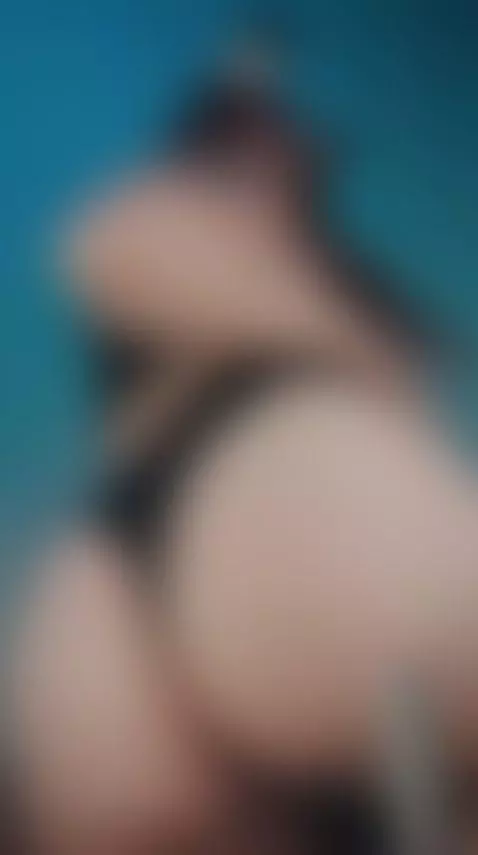 juicy ass🍑 by aria-burset