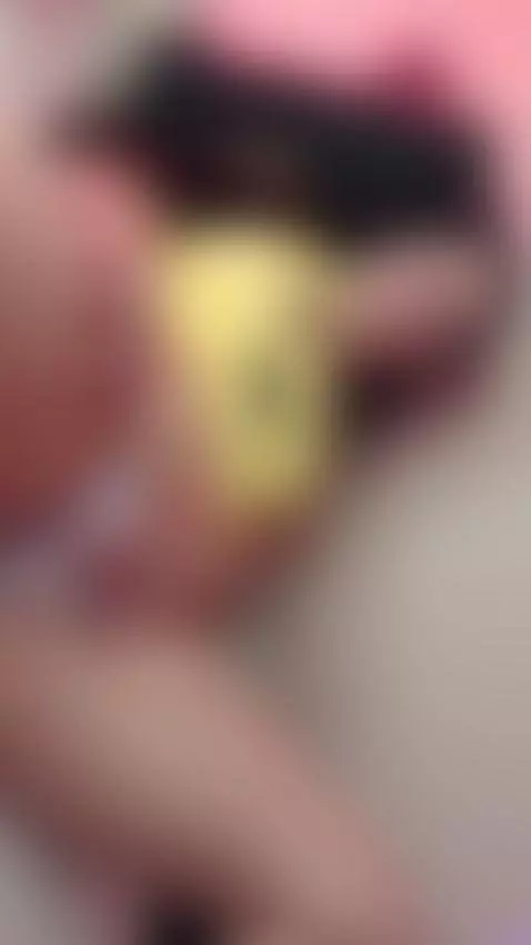 I rub my hairy pussy by elenaramirez