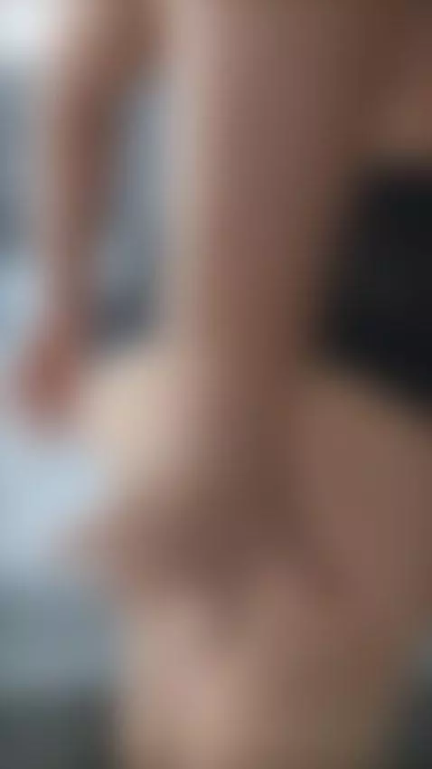 What do you think of my butt?🍑 by cassandraof