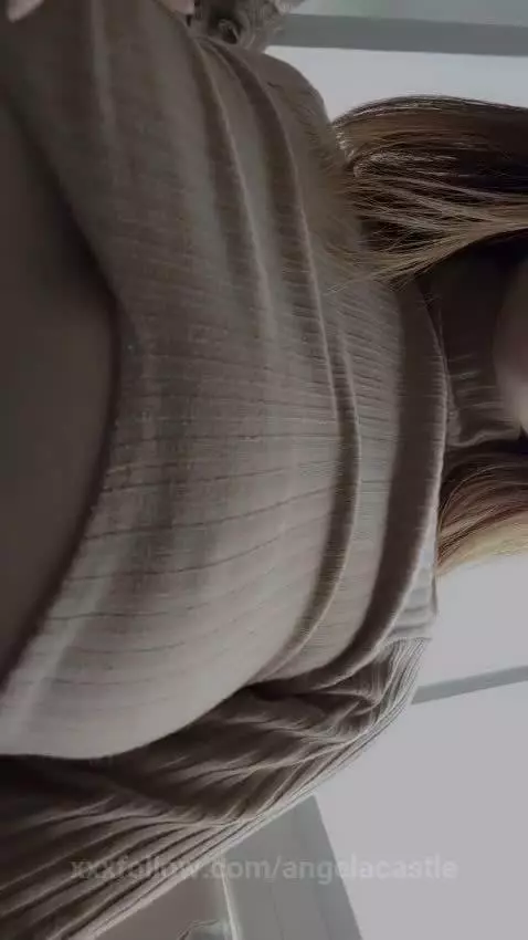 If you want to see more, you know where to find me 😘✨ by angelacastle