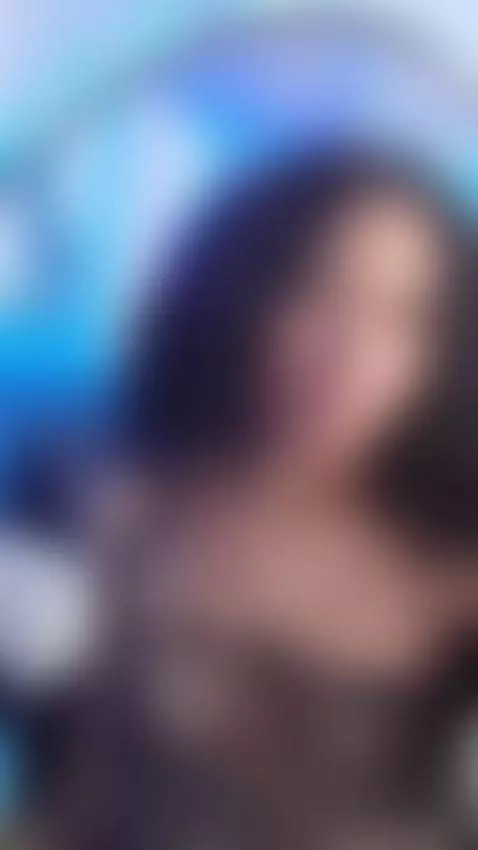 bigass, pantyhose, kisses by moremia