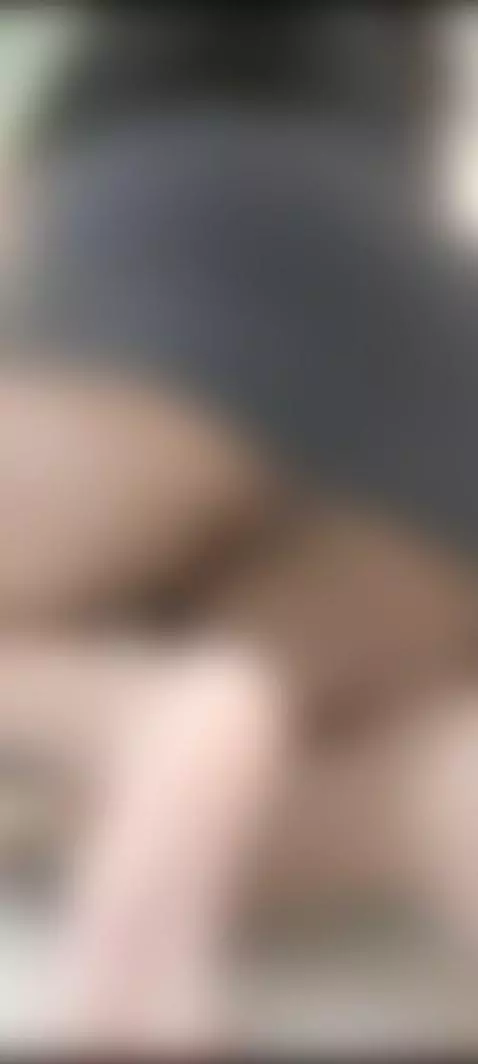 Twerk 🥵 by moremia